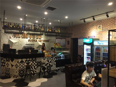 重庆：果咖网络会所