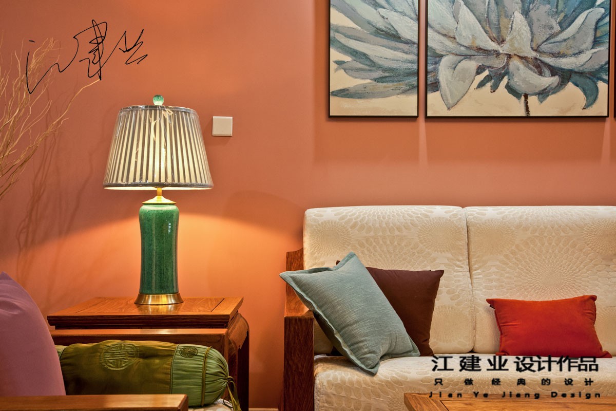 中式客厅沙发背景墙实景图