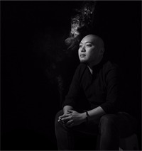 顾弢
