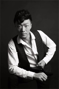 李旭东
